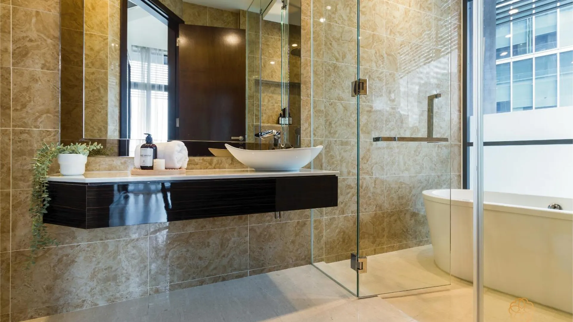 Dorsett Kuala Lumpur, Five Senses Apartment 0*,  Malaysia